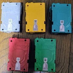 【仮面ライダーセイバー】ワンダーライドブック 5冊セットの画像