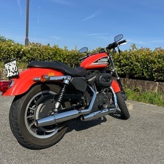ハーレーダビッドソン スポーツスター883Rの画像
