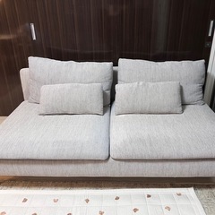 IKEAソファ　ソーデルハムン
