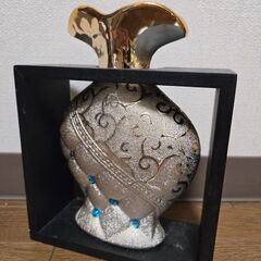 花瓶 フレーム インポート インテリア 香水瓶風 ラインストーン フラワーベイスの画像