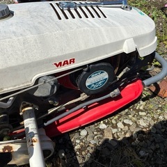 歩行型田植機AP400の画像