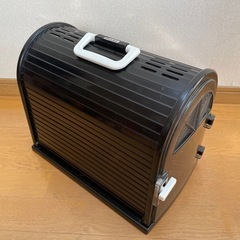 ペットキャリーケース