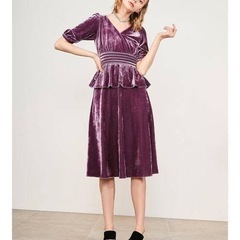 美品　リリーブラウン　ベロアワンピース