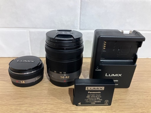 【Panasonic パナソニック LUMIX DMC-GF2 ボディ ホワイト　デジタルカメラ】