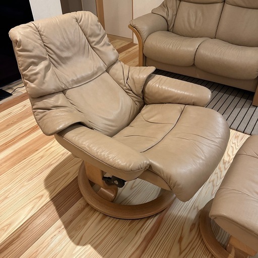 EKORNES/エコーネス 最高級 Reno/レノ(M) ストレスレス 総革 北欧/ノルウェー リクライニングチェアセット　45万　