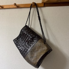 アジアンテイストバックとアクセサリー