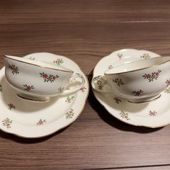 ノリタケ　ティーカップセット