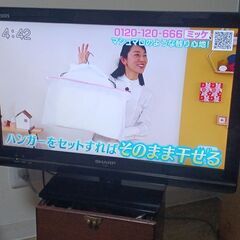 シャープアクオス22型