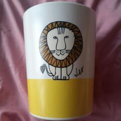リサラーソン🦁ﾌﾞﾗｶｯﾌﾟ🍹