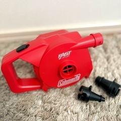 【値下げ】Coleman電動ポンプ 4D クイックポンプ 乾電池...