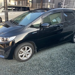 値下げ　５月末迄　H２８年式　フィットハイブリッド　車検Ｒ９年１月の画像