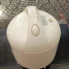 電子ジャー炊飯器の画像
