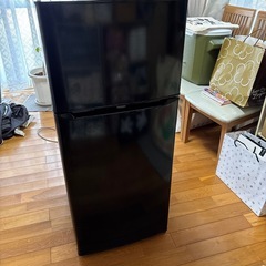 ジャンク品　
Haier JR-N130A冷蔵庫