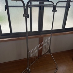 室内物干しスタンドの画像