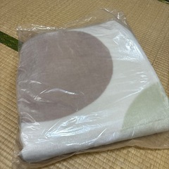 新品カーペット
