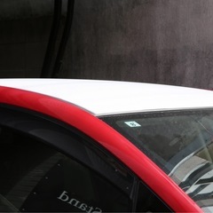 ホンダ フィット ハイブリッドの画像