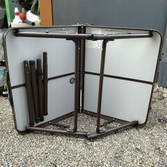■CAINZ カインズ■フォールディングテーブルM■折りたたみ式 テーブル 脚パイプの画像