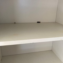 無料で譲ります　本棚　ラックの画像