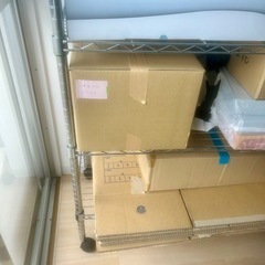 スチールラックの画像