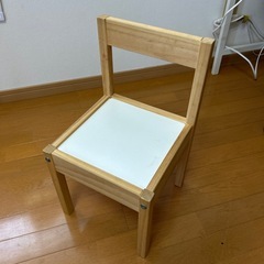 子供用　椅子　IKEA