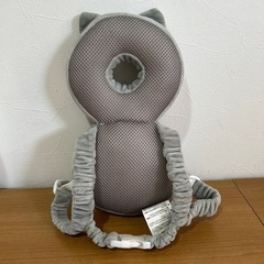 ニトリ　ヘッドガードクッションの画像