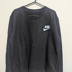 NIKE トレーナーの画像