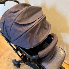 ピジョン ランフィ RUNFEE RA9 ベビーカー 両対面式 軽量の画像