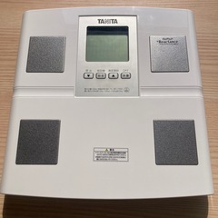 超美品！TANITA タニタ 体組成計 BC-705N-WH ホワイト