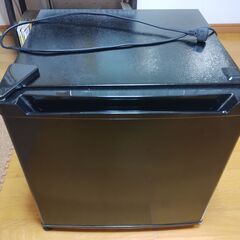 アイリスオーヤマ　冷蔵庫　小型冷蔵庫　PRC-B051D-B　2...