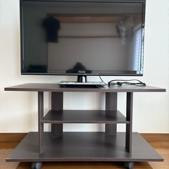テレビとテレビ台セットの画像