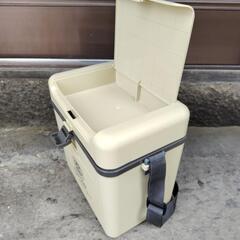 クーラーボックス　容量7リットル　ツインバードの画像