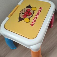 訳あり　アンパンマンテーブル