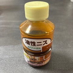 高級家具のように木目を生かすウレタンニス　チーク色　