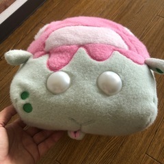 ビックぬいぐるみモルカー