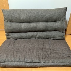 ローソファ　ニトリ　座椅子