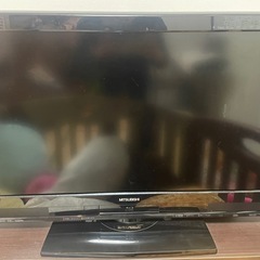 6月の引き取り希望　三菱32型録画機能付きテレビ