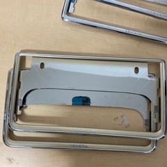 トヨタ純正 車用 ナンバーフレーム ナンバープレートカバー 4枚セットAの画像