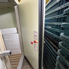 業務用冷凍室
の画像