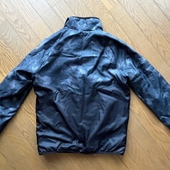 プーマジャンパーの画像