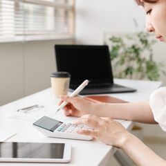 ホテルの予約情報管理や予約プラン作成の事務スタッフ