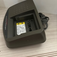 電動自転車充電器の画像