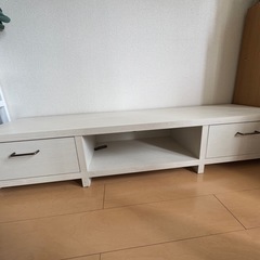 テレビ台