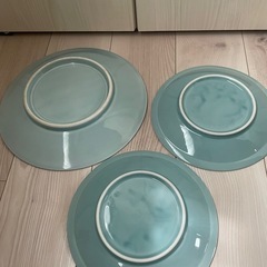 青磁皿　大皿の画像