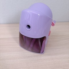✏️クツワ*パープルのえんぴつ削り中古美品!!