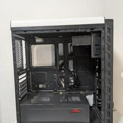 PCケース白の画像