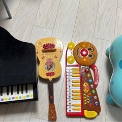 　終了 おもちゃ楽器無料で譲ります