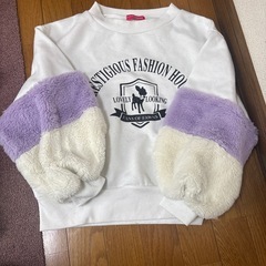 裏起毛のトレーナー　150サイズ