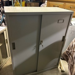 06オフィス家具　書類棚