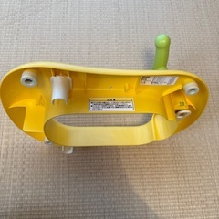 コンビ補助便座&リッチェル補助便座スタンドの画像
