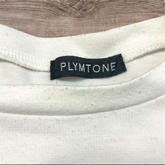 PLYMTONE❤カットアウトスリーブ Tシャツ グラフィックデザイン　Lサイズの画像